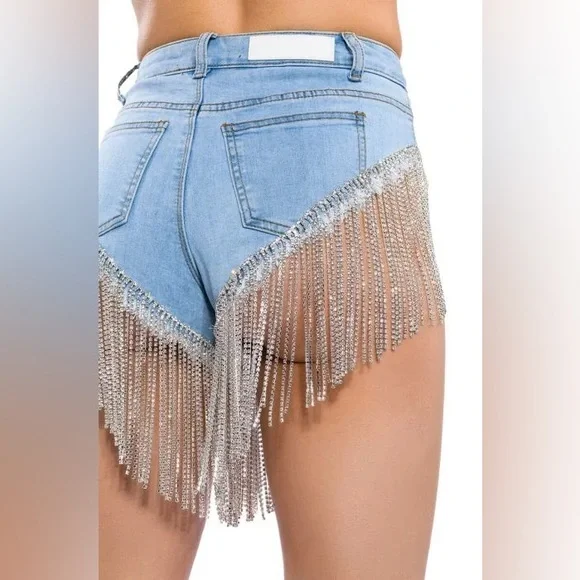 AKIRA GONNA LOVE ME RHINESTONE DENIM SHORT, XL - Picture 5 of 7